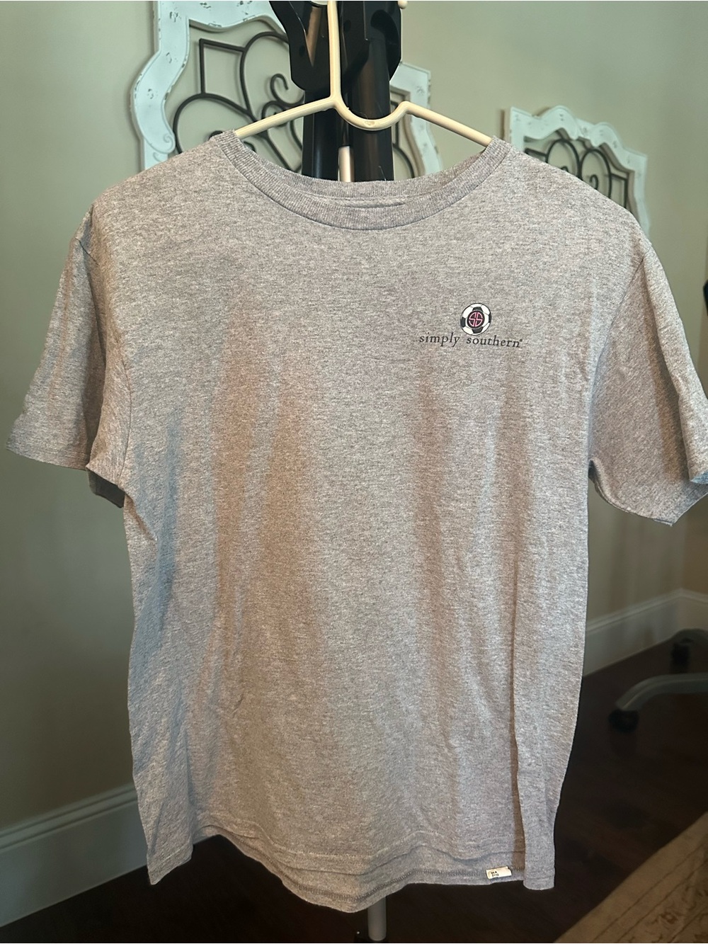 Simply Southern Heather Gray Short Sleeve Logo Tee